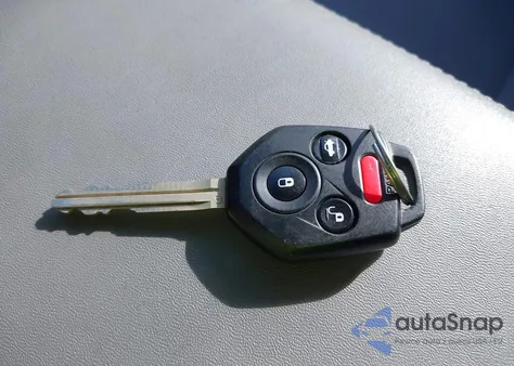 2019 Subaru Legacy 2.5I Premium из США, поврежденный, VIN 4S3BNAF6XK3006322